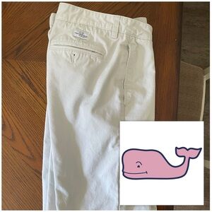 Vineyard Vines light khaki pants size 32x34 in excellent condition